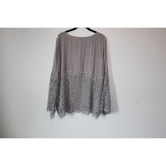 Sundance Floral Lace Cascade Velvet Blouse Bell Sleeve Gray Size Large H14079 - Picture 11 of 11